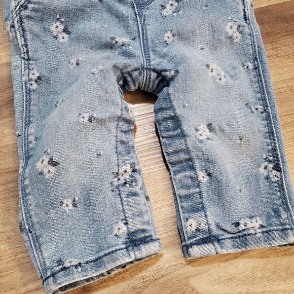 Vtg Oshkosh B'gosh Denim Floral overalls size 6 months Snap Leg Ruffel Strap - Picture 3 of 8